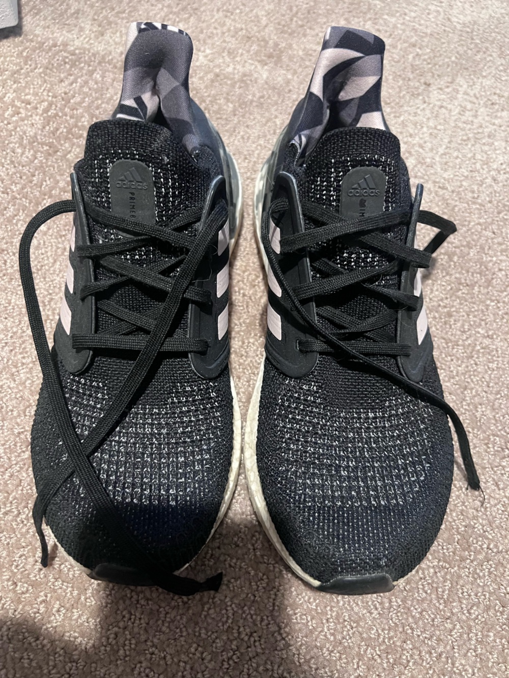 adidas woman’s Ultra Boost Black Running Sneakers size 8
